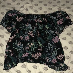 American Eagle off the shoulder shirt